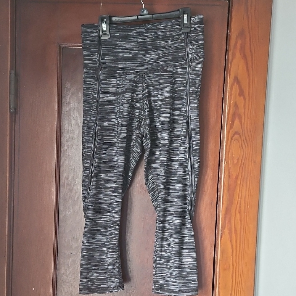 Gray Patterned Leggings